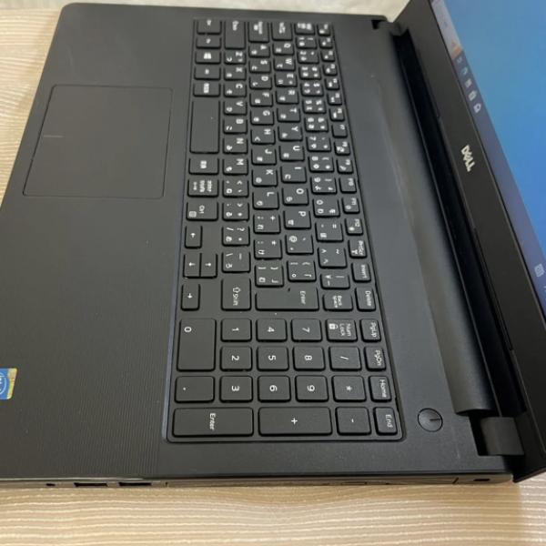 Dell Vostro-3558-i5-5200U-2.2GHz-Ram:4Gb-SSD:128Gb