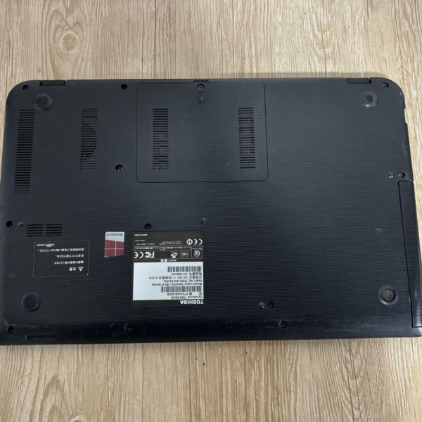 Dynabook-T554-i5-4200U1.6Ghz*2.6Ghz-Ram:8Gb-HDD:1Tb