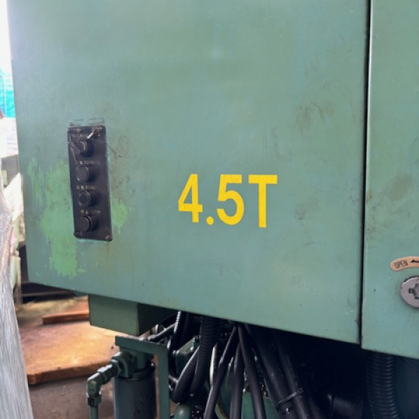 Máy Tiện Đứng CNC-LNC-C67